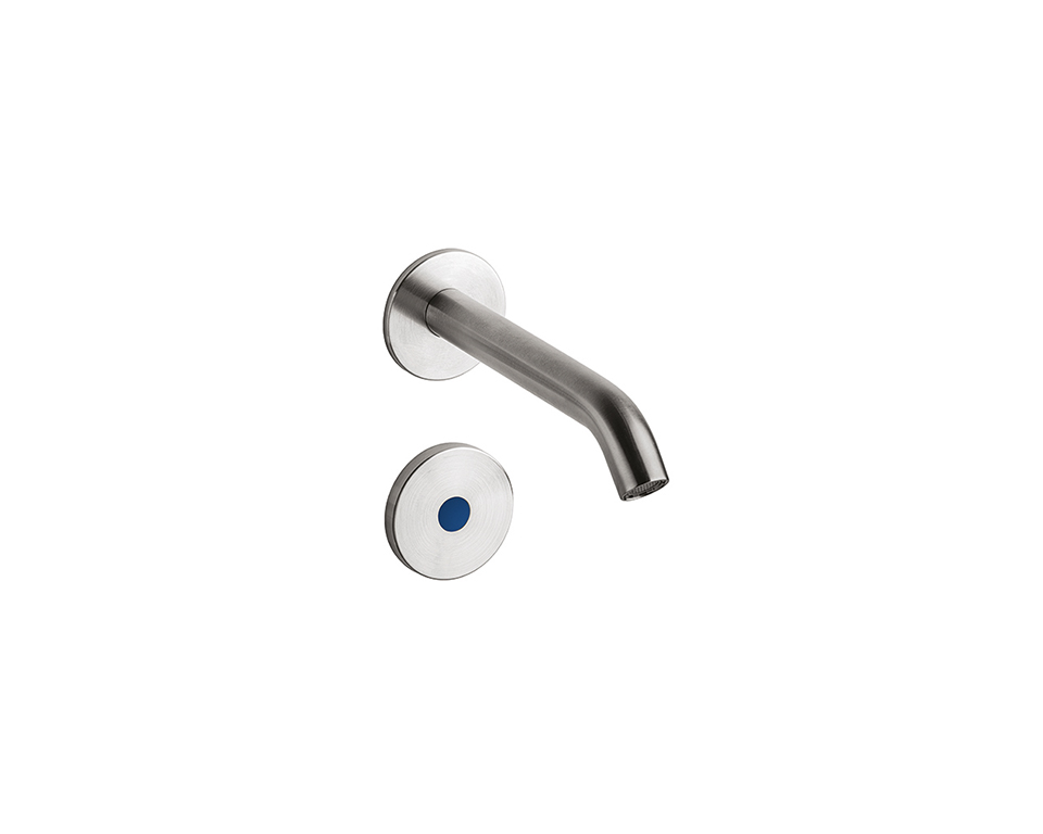 Miscelatore lavabo a parete elettronico